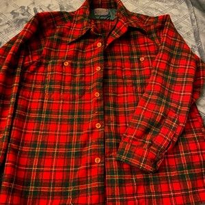 Men’s Pendleton shirt long sleeve vintage wool.